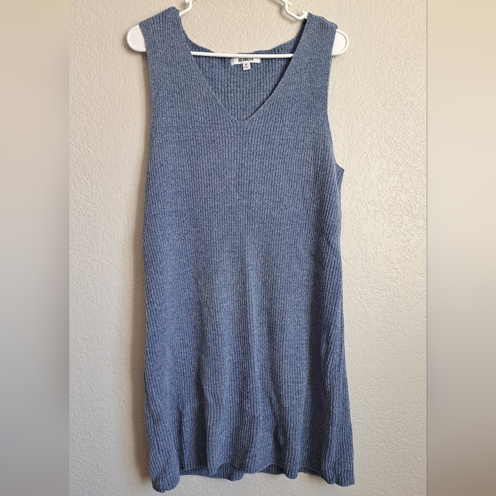 BB Dakota Sleeveless Sweater Dress Size Medium